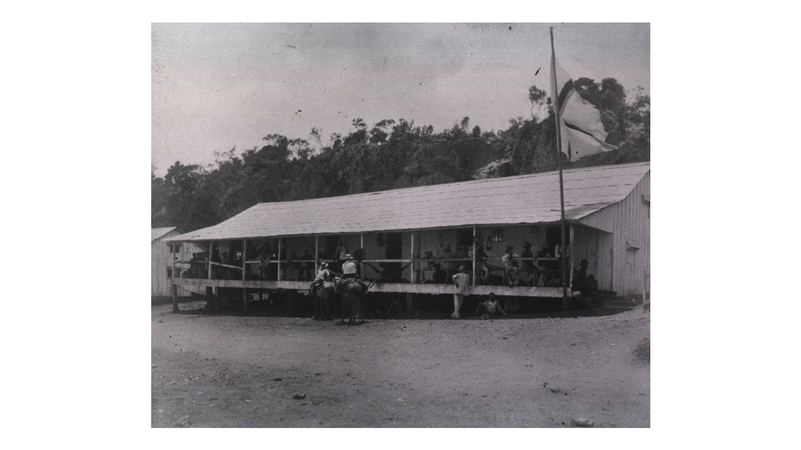 TWO WARS AND A WEDDING: Betsy and the Red Cross - Lauren Willig